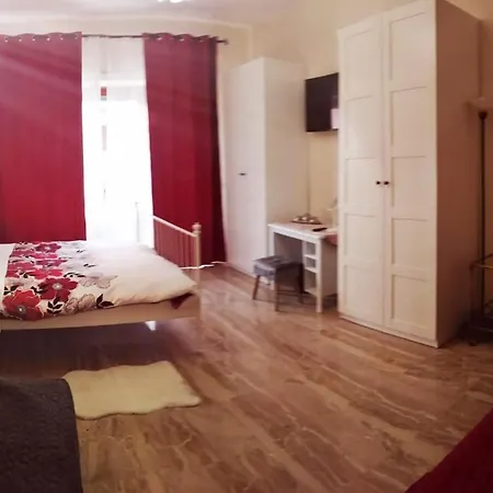 Private Residence In Trastevere רומא